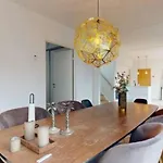 Executive Harbour Penthouse